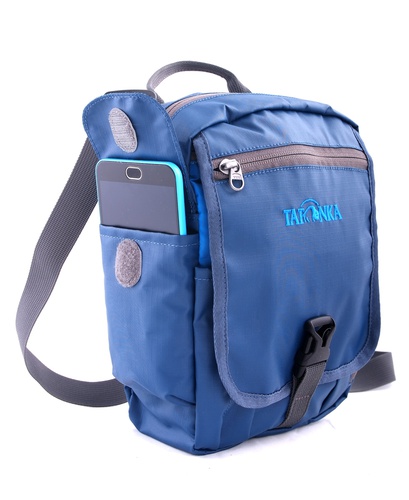 Универсальная вместительная дорожная сумочка из водоотталкивающей ткани. Tatonka Check In XT Clip blue